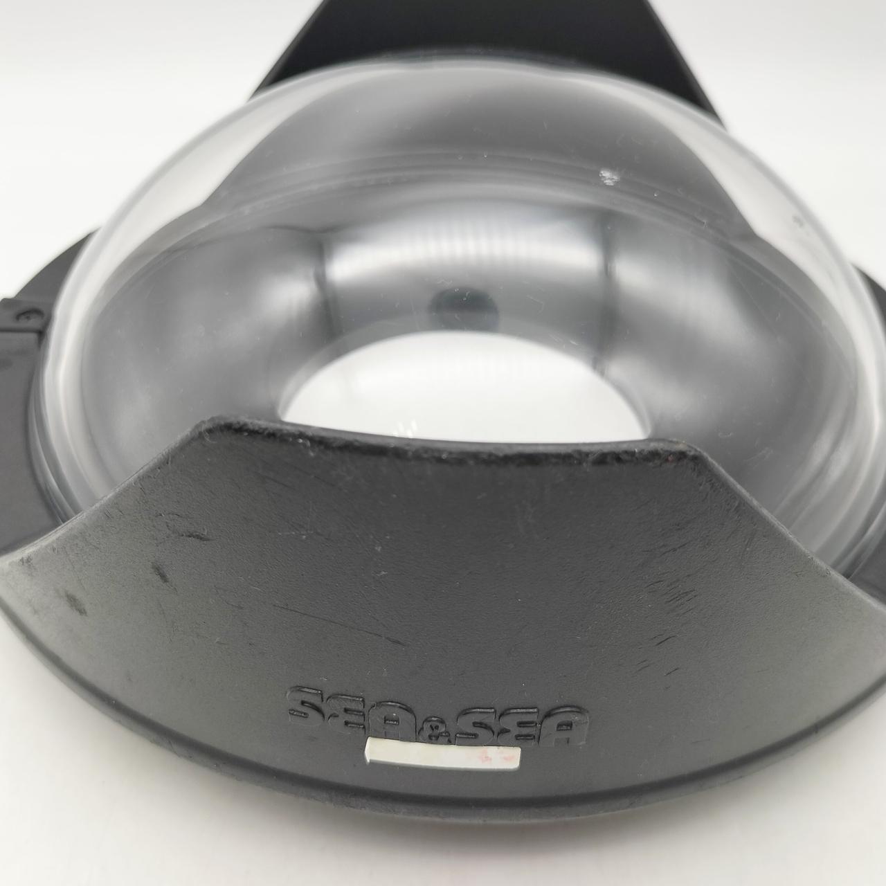 キズあります。