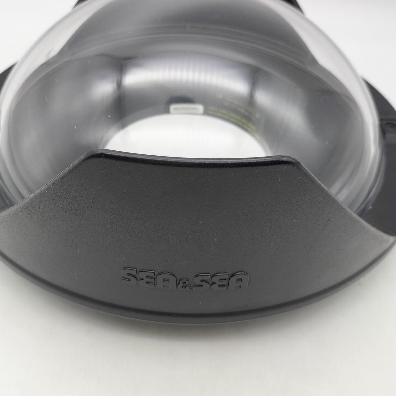 キズあります。