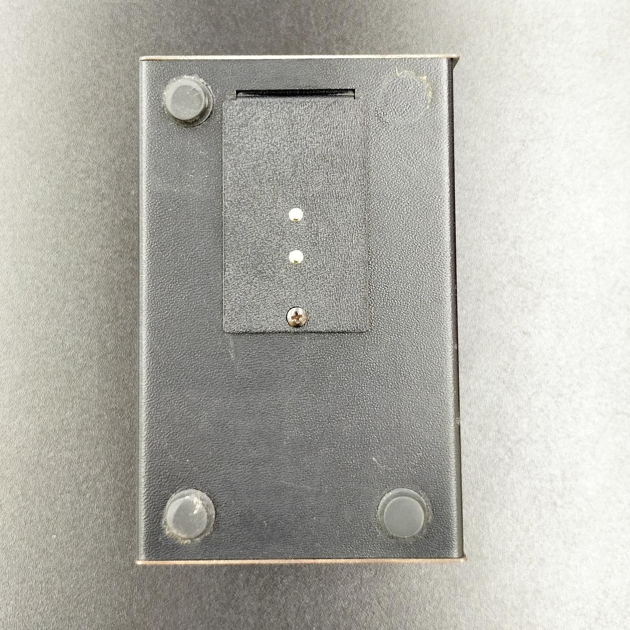 足 が1つ取れてしまっています