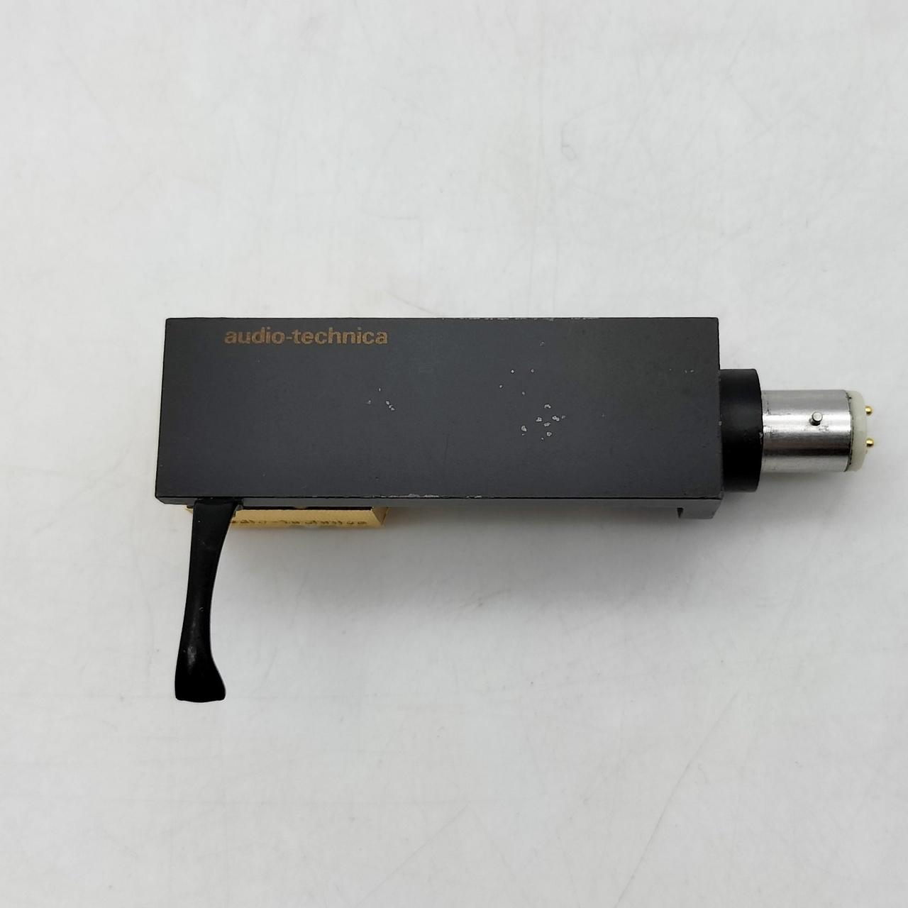 黒い部分に剥がれあります