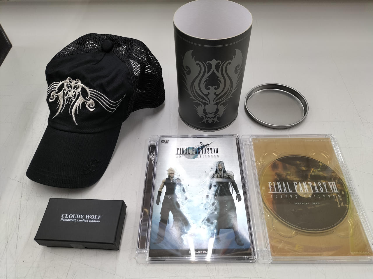 スクエアエニックス(SQUARE ENIX)|アドベントチルドレン アドベント