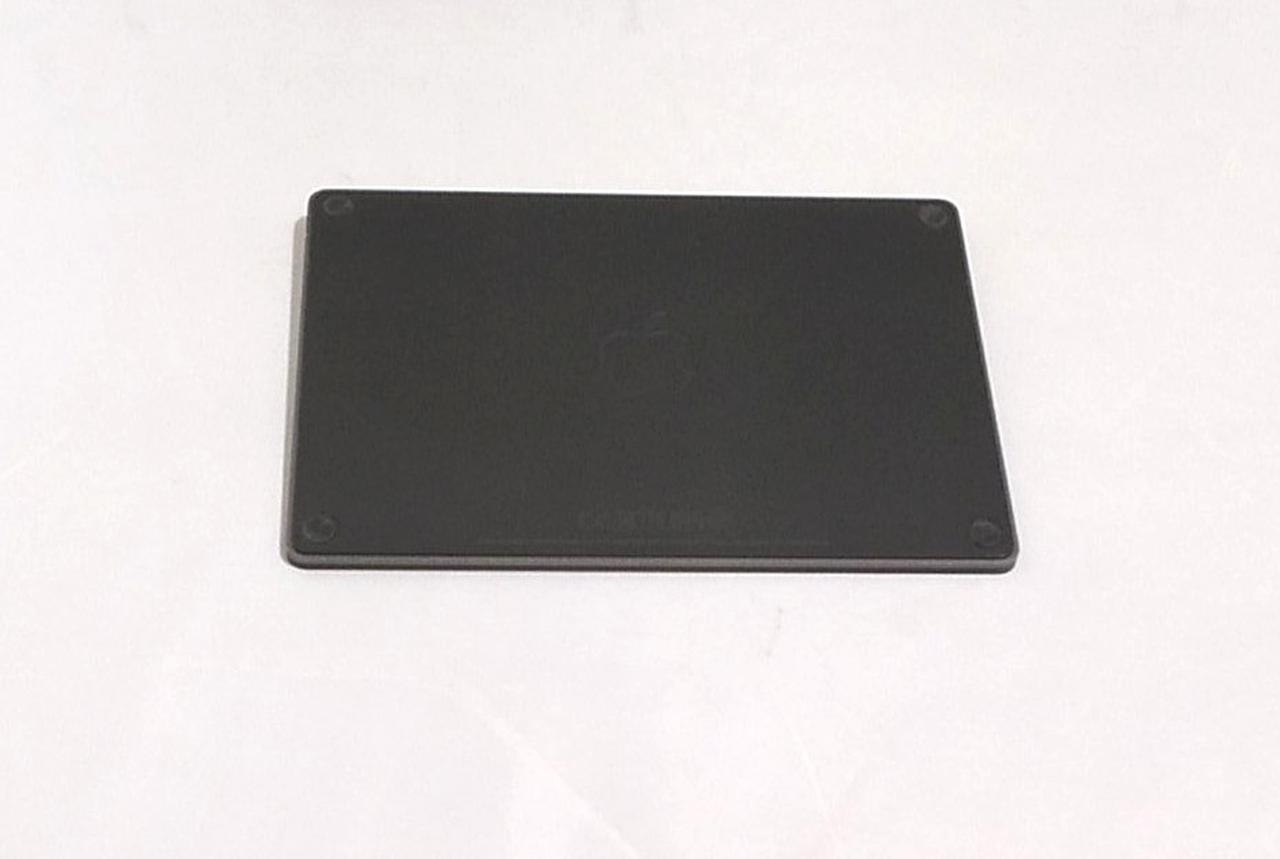 裏側、わかりにくいですがロゴ有ります