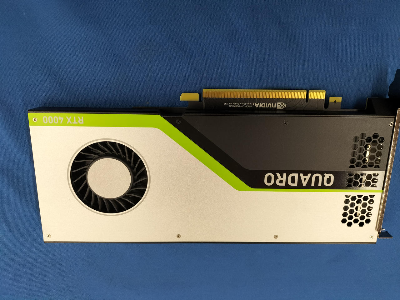 グラフィックボード・グラボ・ビデオカード NVIDIA Quadro RTX4000 NVIDIA Quadro RTX 4000 グラフィックボード NVIDIA 型番：QUADRO