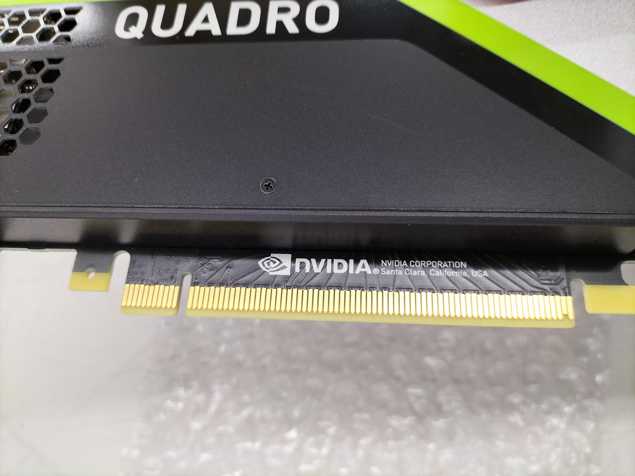 NVIDIA Quadro RTX4000  8GB グラフィックボード Amazon.co.jp: NVIDIA Quadro RTX4000 : パソコン・周辺機器