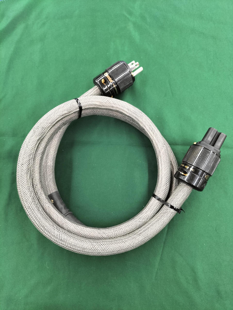 ◾️CAMELOTキャロメット電源ケーブルの名機◆PM-600高級プラグ高音質UP ◾️CAMELOTキャロメット電源ケーブル名機◇PM-600高級プラグ高