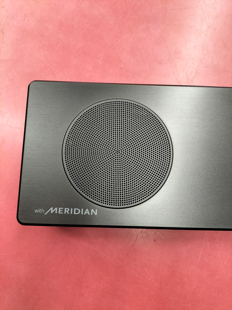 LG サウンドバー MERIDIAN音響技術 LG サウンドバー MERIDIAN音響技術