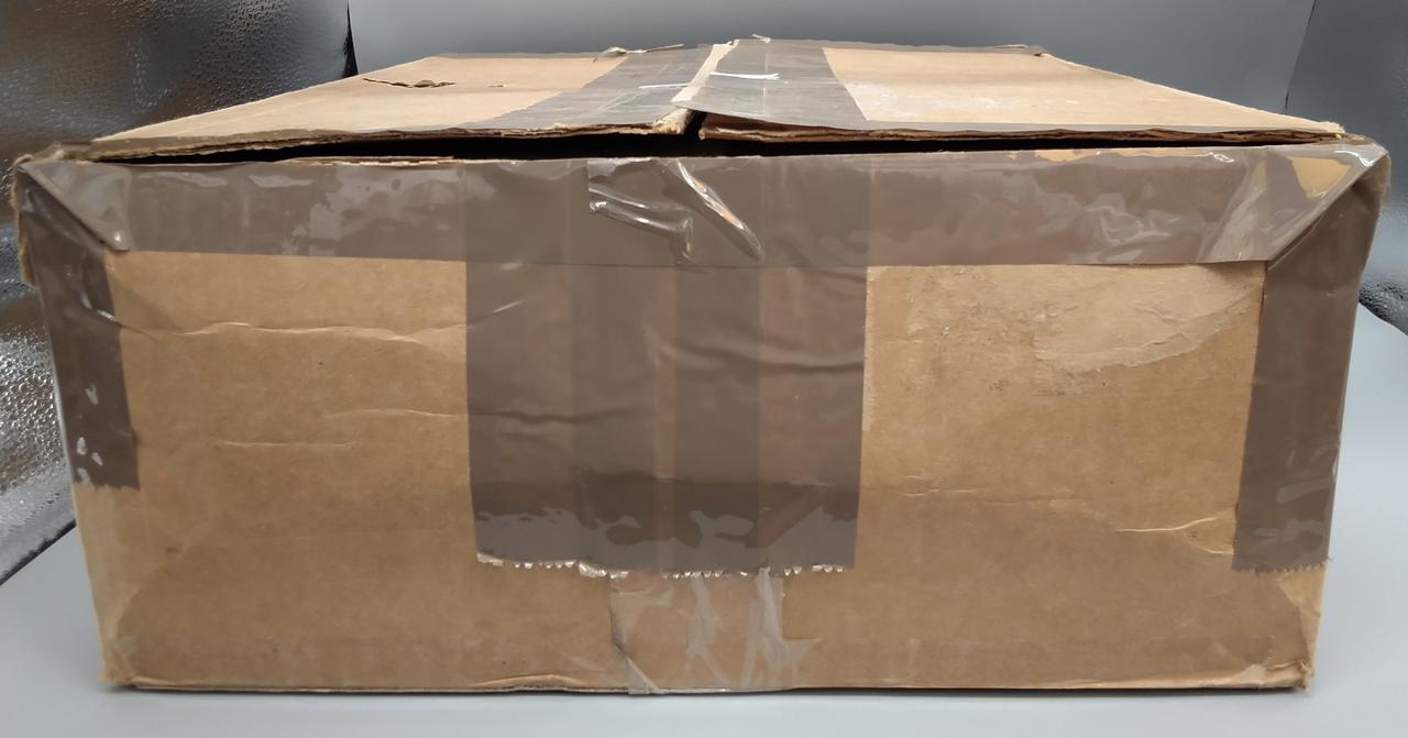 外箱イタミあり