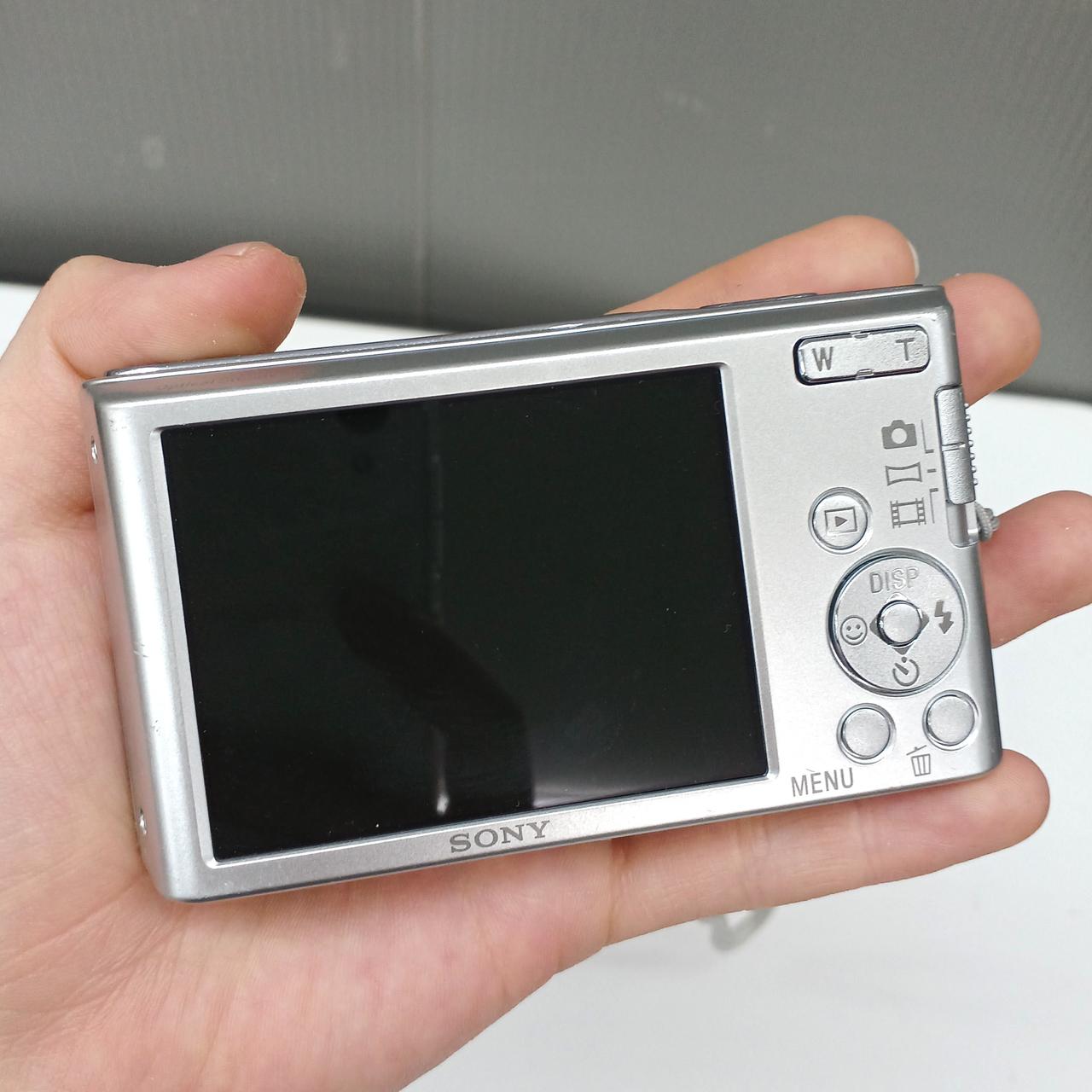 新品同様】激レア品 SONY RADIDEN(SO213iWR) コンパクトデジタルカメラ