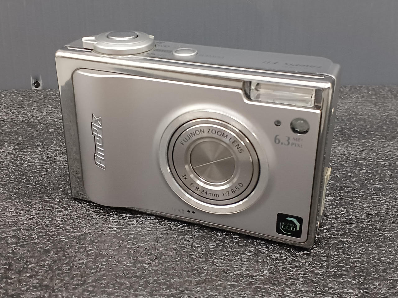 Fujifilm finepix f11 ジャンク品 FUJIFILM FinePix F11 コンデジ レトロ 68c246 - メルカリ