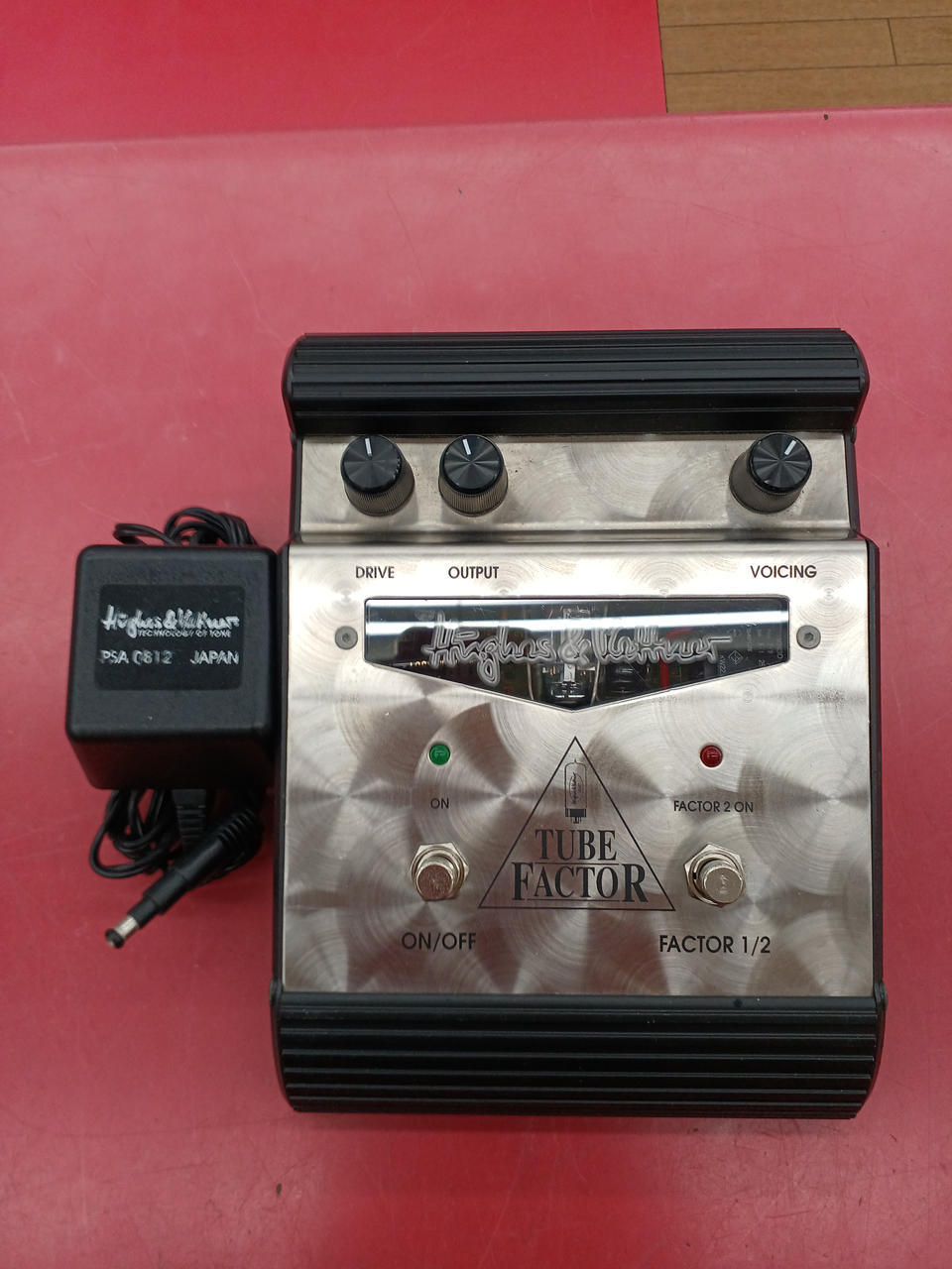 Hughes & Kettner TUBE FACTOR 箱付き HUGHES&KETTNER|HUGHES&KETTNER/TUBE FACTOR|【ハードオフ公式通販