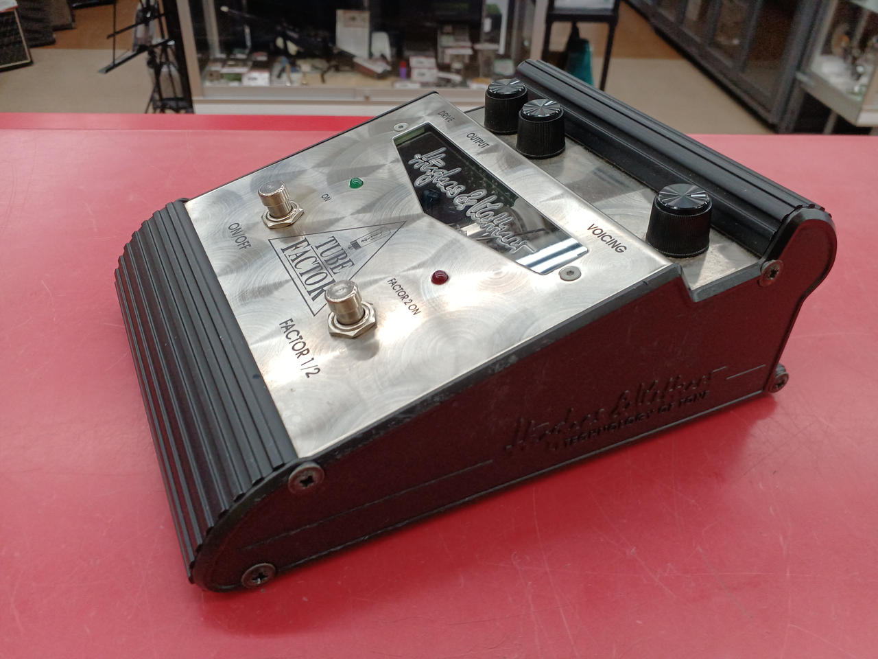 Hughes & Kettner TUBE FACTOR 箱付き HUGHES&KETTNER|HUGHES&KETTNER/TUBE FACTOR|【ハードオフ公式通販