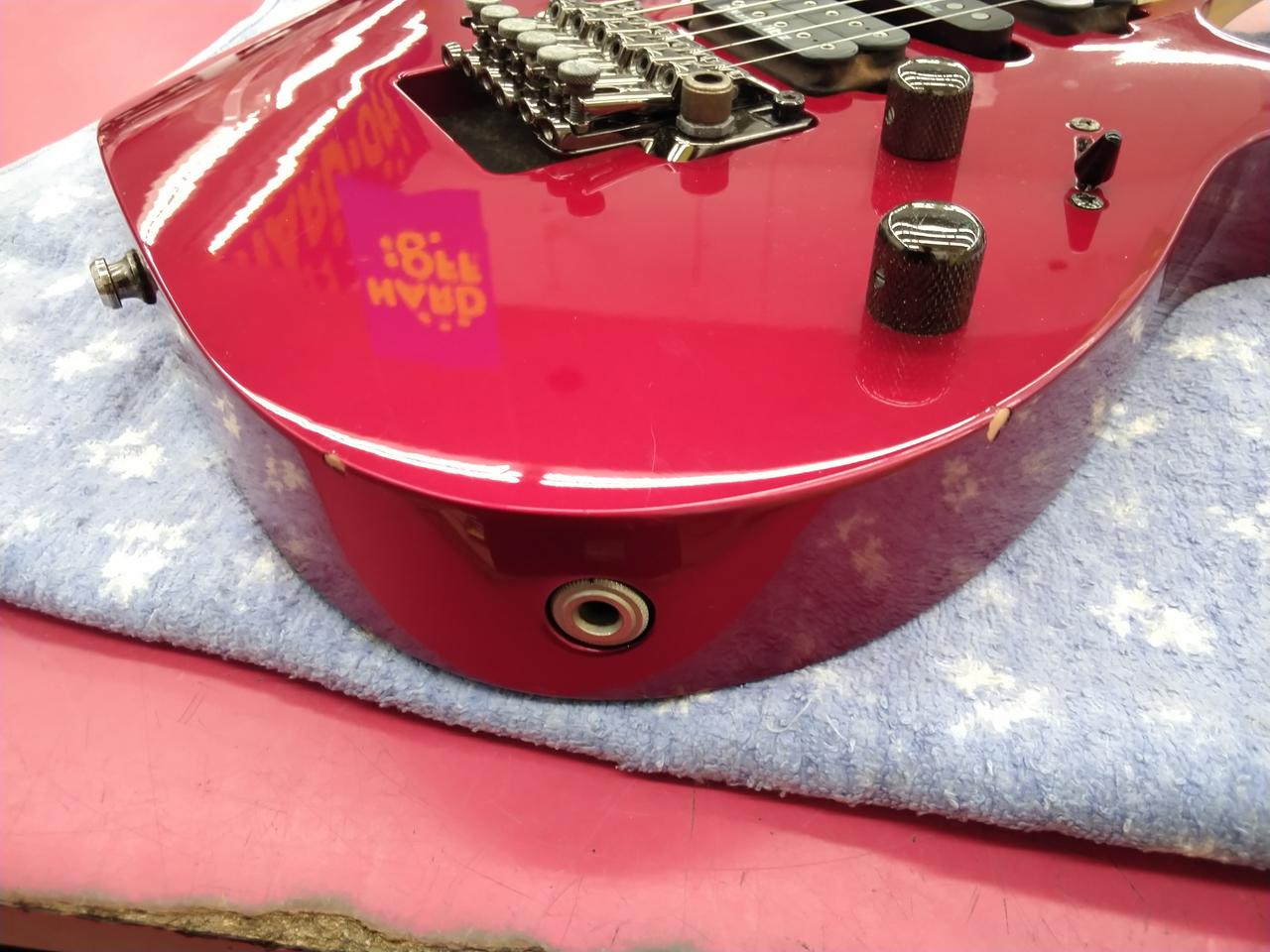 Ibanez エレキギター 美品　 純正ケース付 IBANEZ アイバニーズ QX52-MGM Q (QUEST) Series Headless
