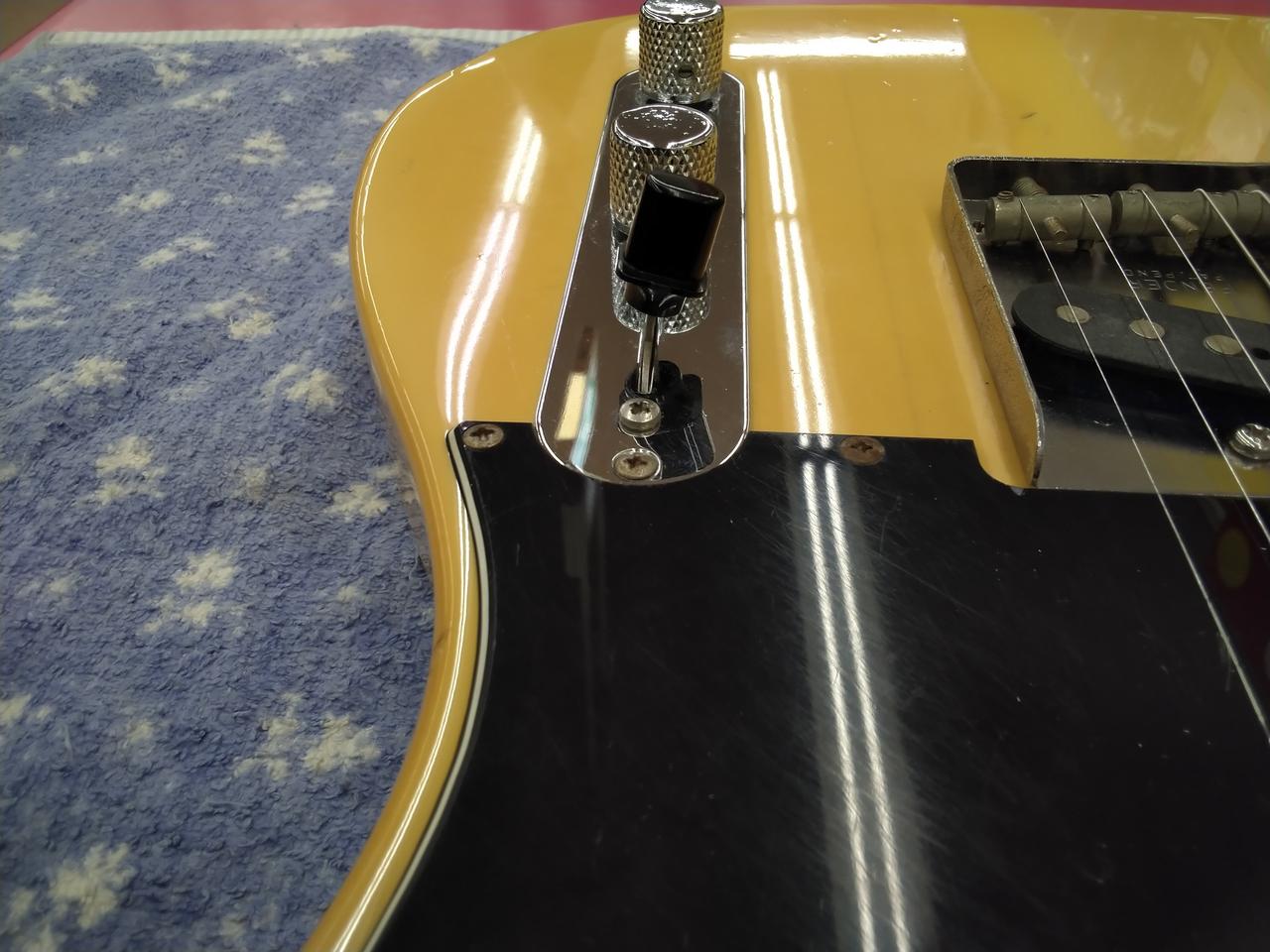 【Tシリアル 美品】Fender Japan テレキャスター TL72-53 中古】 Fender Japan / TL72-53 Off White Blonde 【梅田店