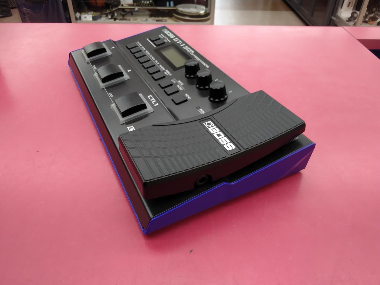 【新品・未使用・未開梱品】BOSS GT-1 BOSS GT-1 【汎用DC9Vアダプター・セット】 マルチエフェクター