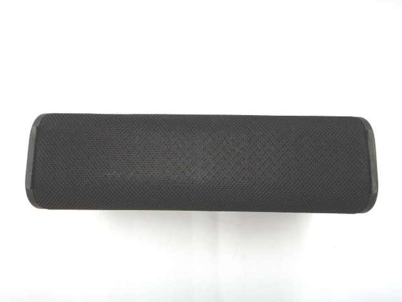 本体底面汚れなど、使用感あります。