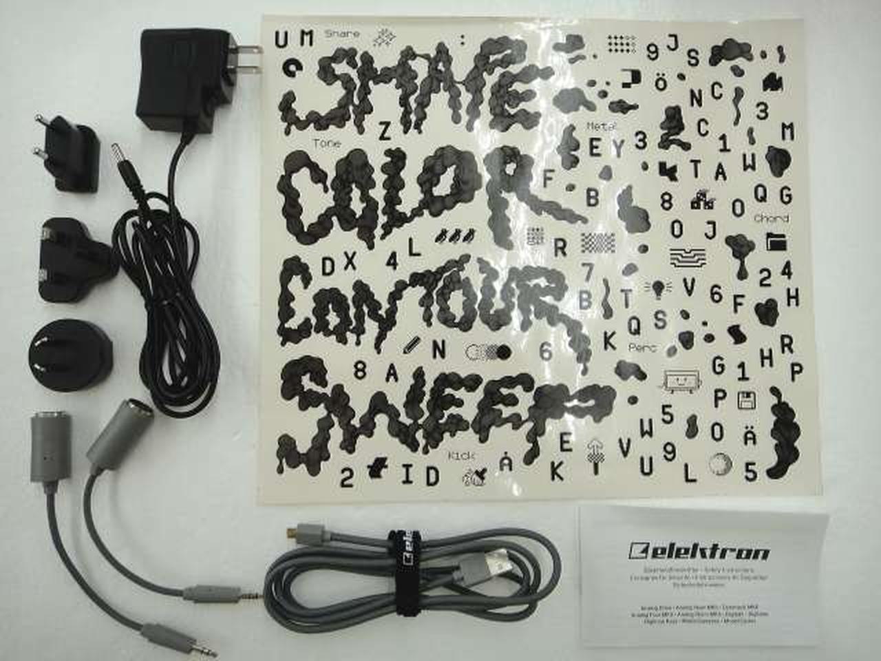 付属品です。説明書欠品、シールにシワあり