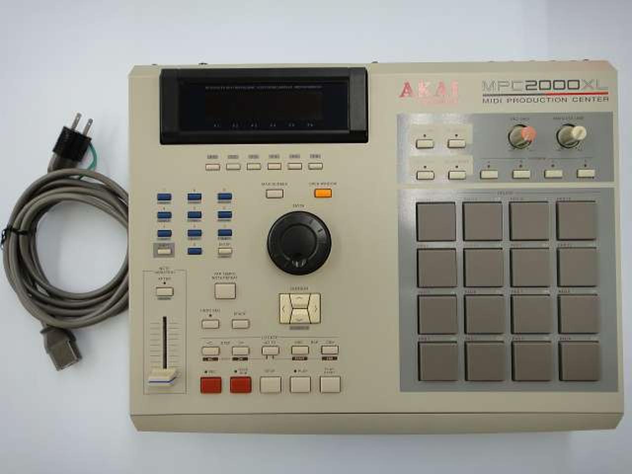 AKAI MPC2000 サンプラ パーツ取用 通電確認済 AKAI|サンプラー AKAI ※ジャンク品※|【ハードオフ公式通販】オフモール