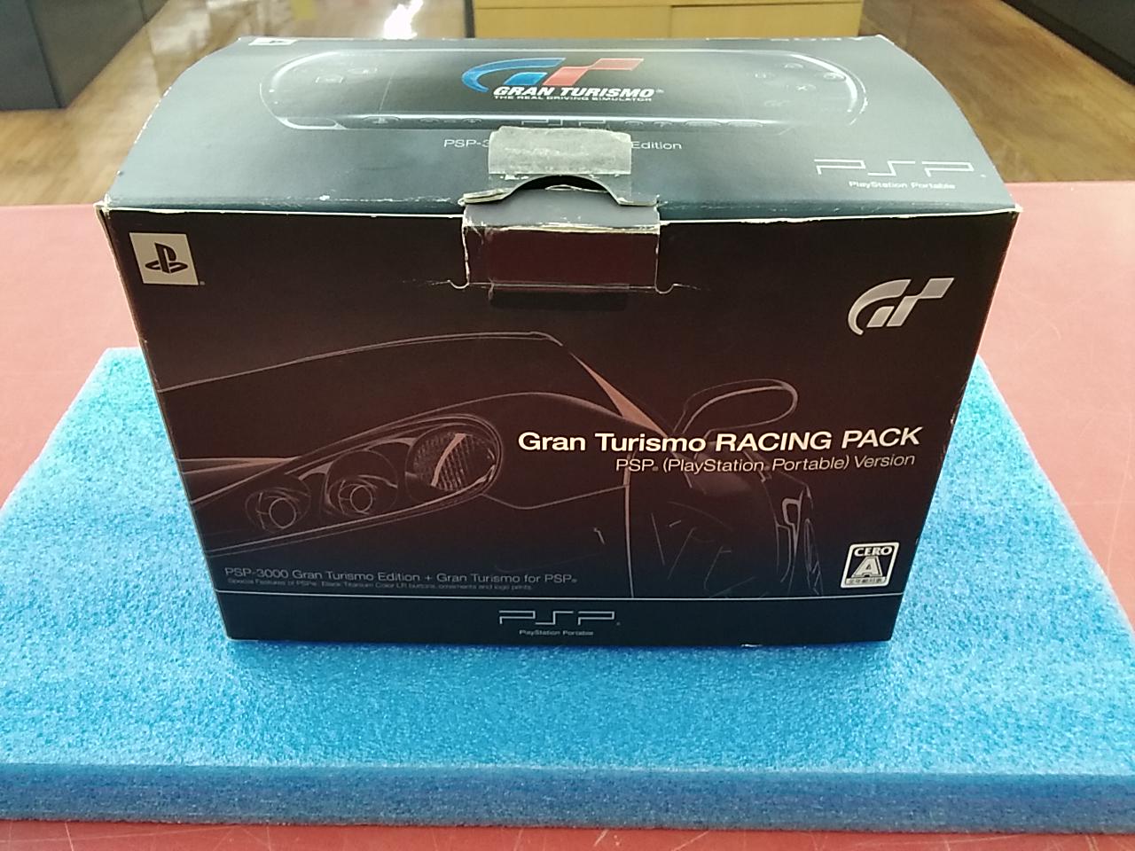 PlayStation Portable - PSP プレイステーション・ポータブル グランツーリスモ Racing Pack グランツーリスモ RACING PACK」価格と詳細のご案内