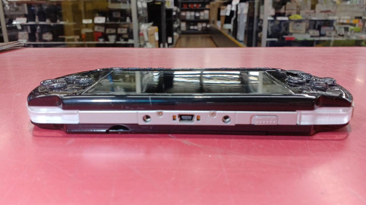 〇ボタン引っかかって正常動作しません。