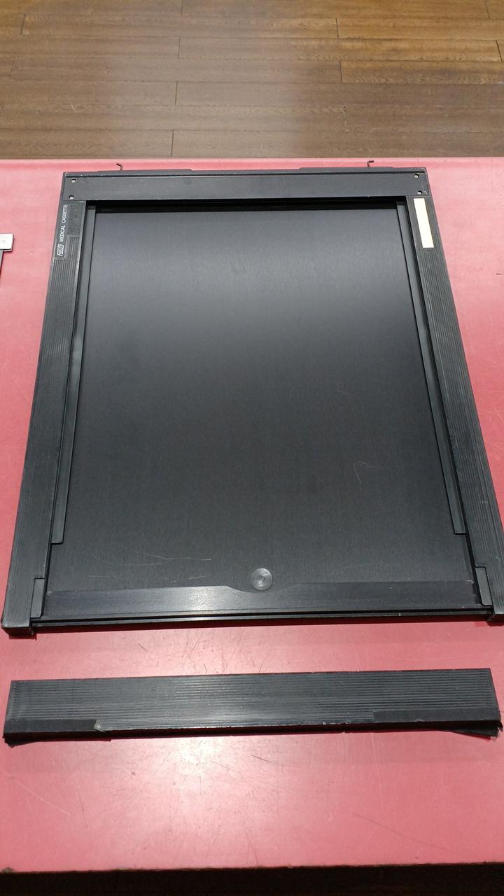 底面？のパーツは取れてしまいます。