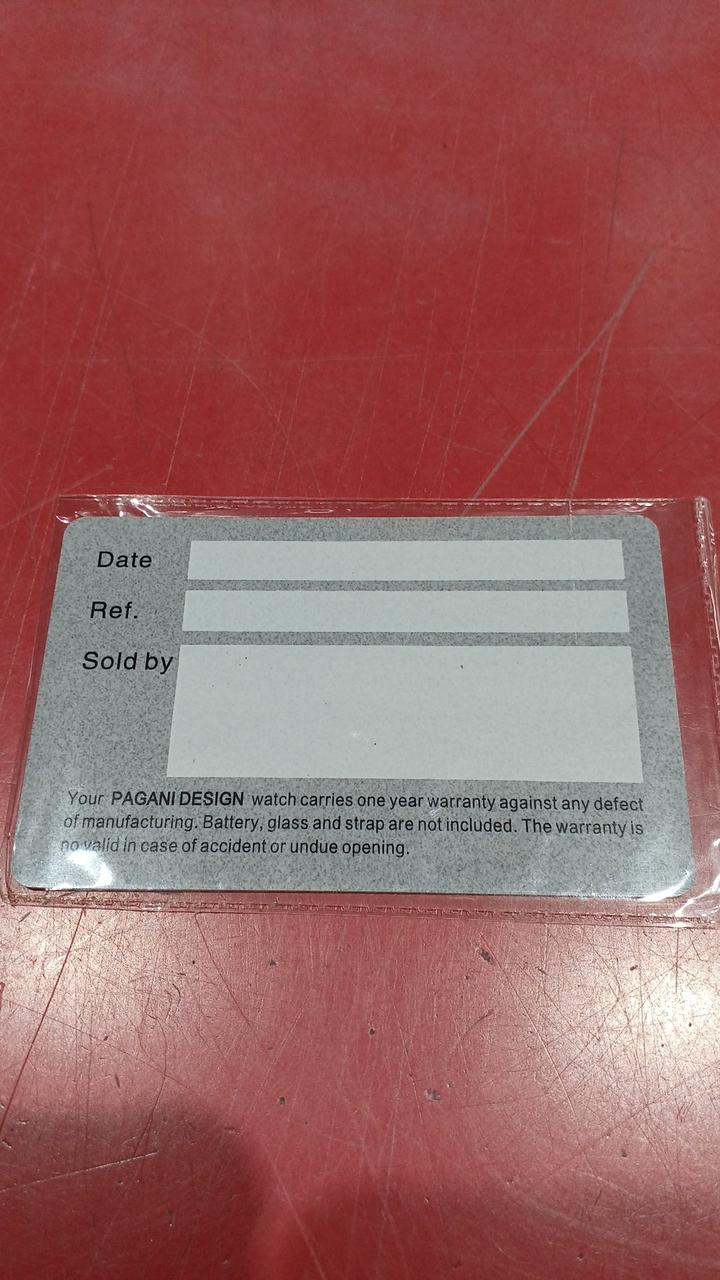 未記入の保証書付属