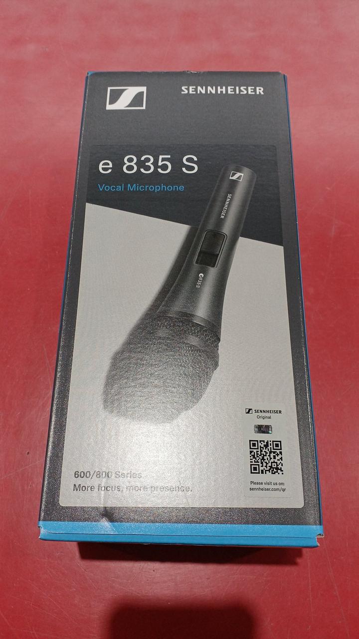 SENNHEISER E835S　ダイナミックマイク　ほぼ未使用の美品 SENNHEISER ( ゼンハイザー ) E835S ダイナミックマイク 送料