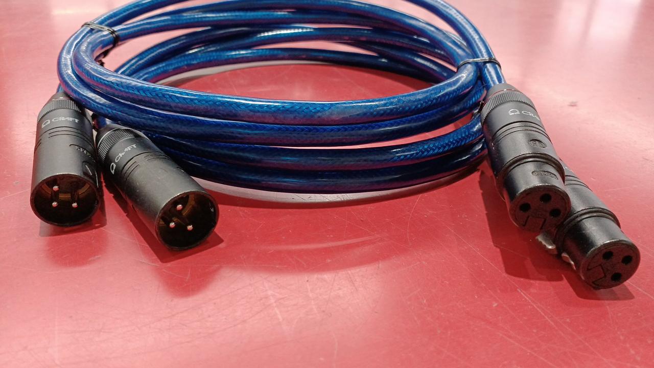 XLRオス-メスです。