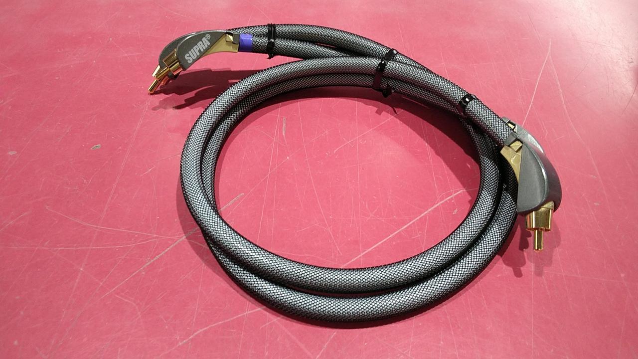 高級オーディオケーブルペア