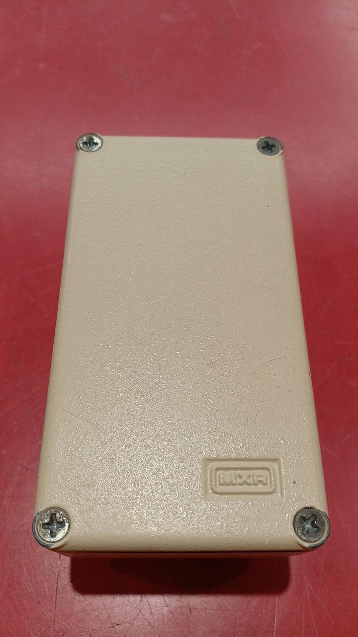 動作不安定の為、ジャンク品です。