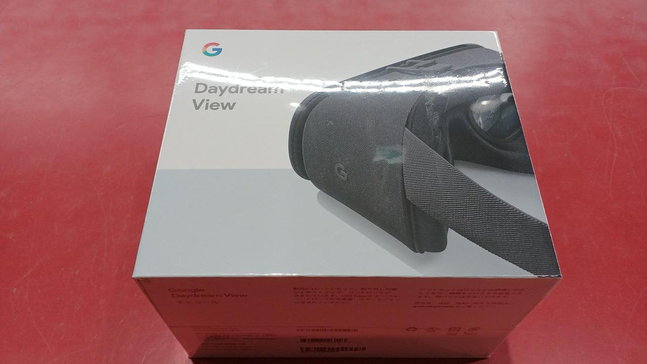 スマホを装着して使うVRゴーグル