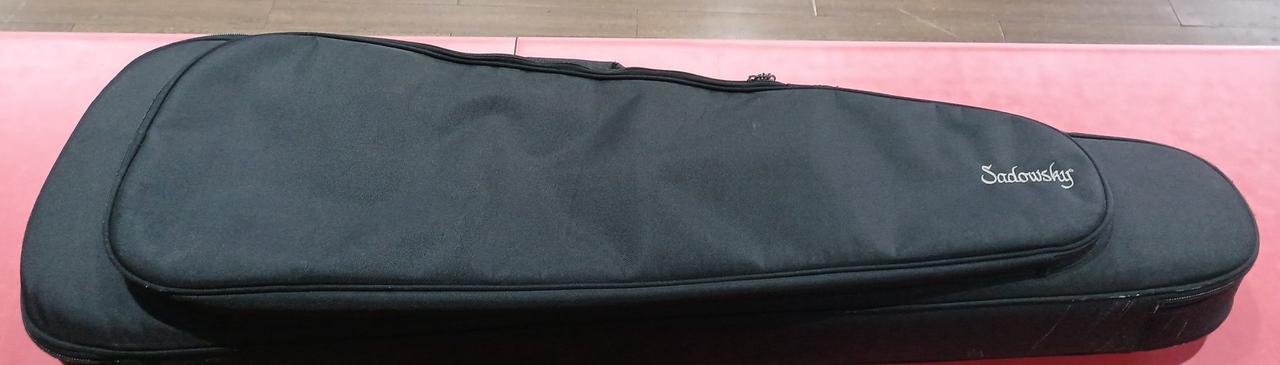 JBサイズのベース用ギグバッグ