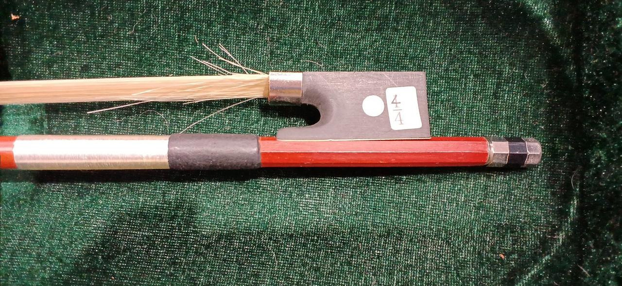 弓は使用感あります。