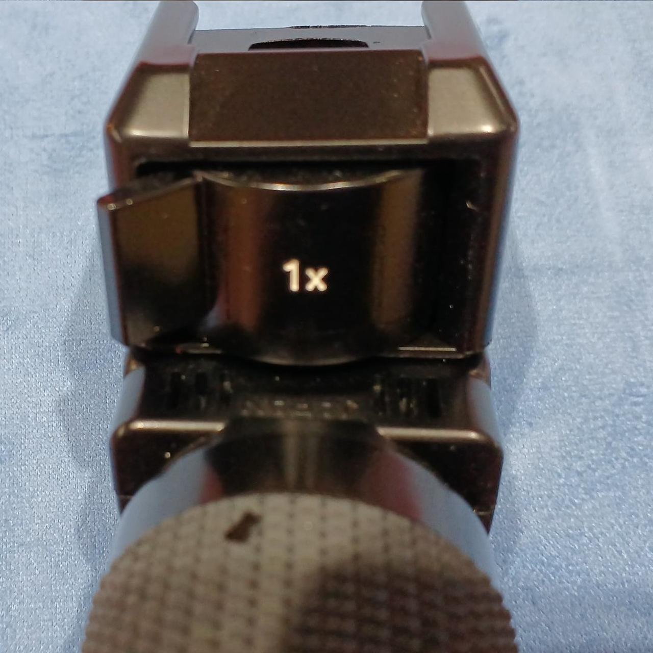 倍率切り替えレバー