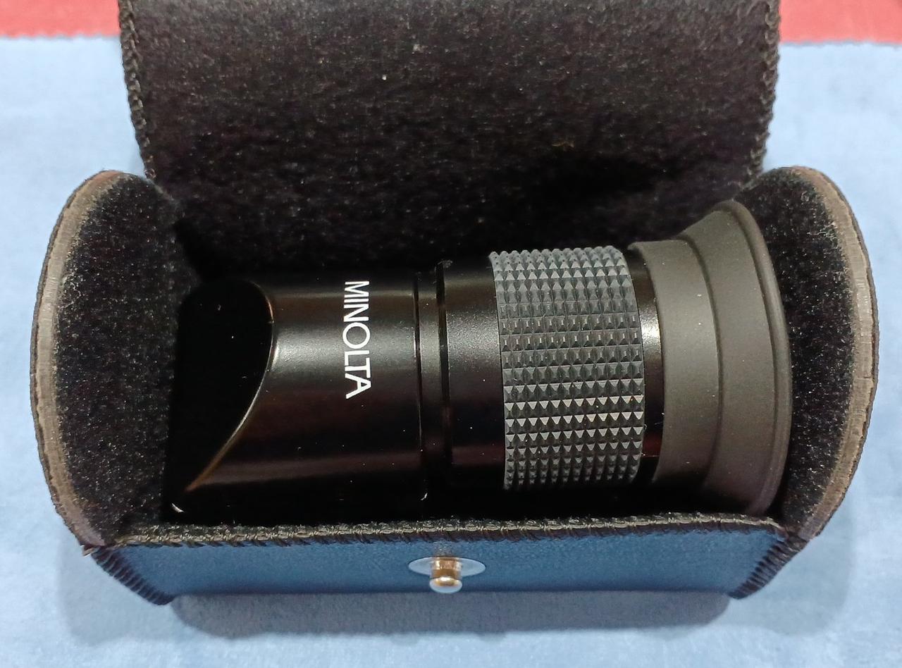 ケース内部剥がれあります。