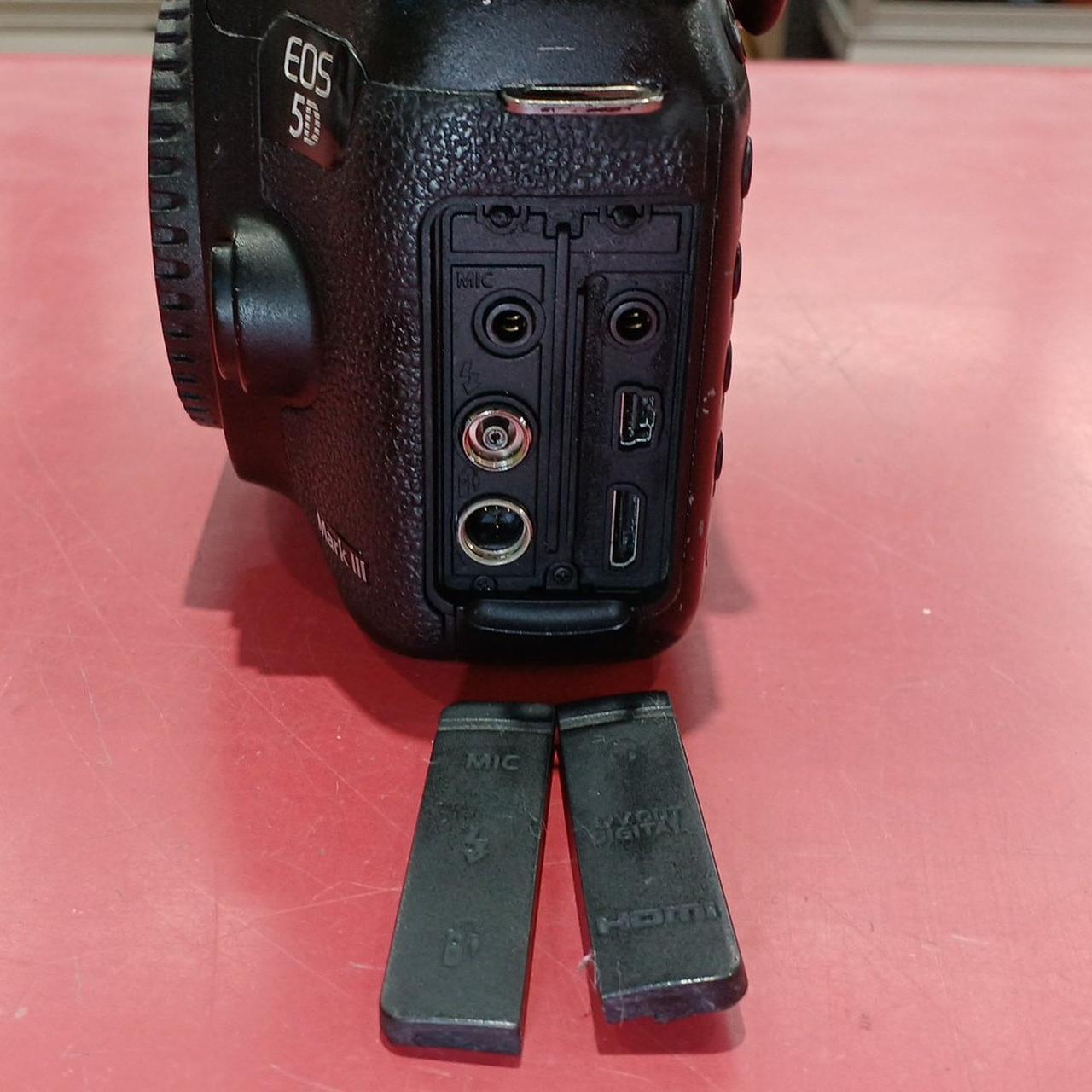 ラバーキャップ外れます…