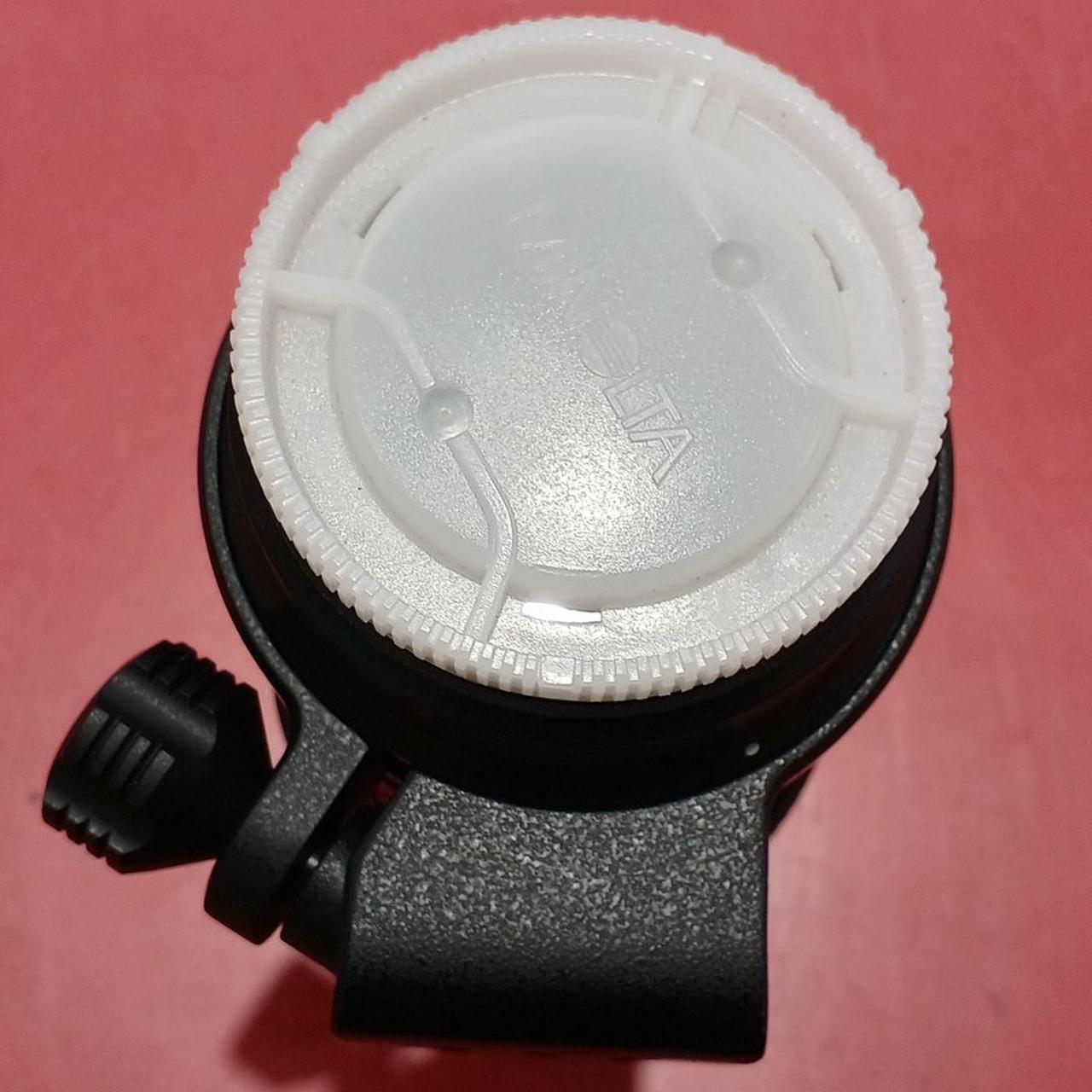 後ろキャップと三脚座