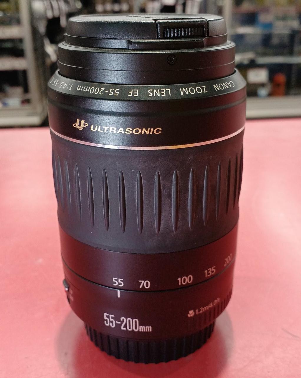 CANONの望遠ズームレンズ