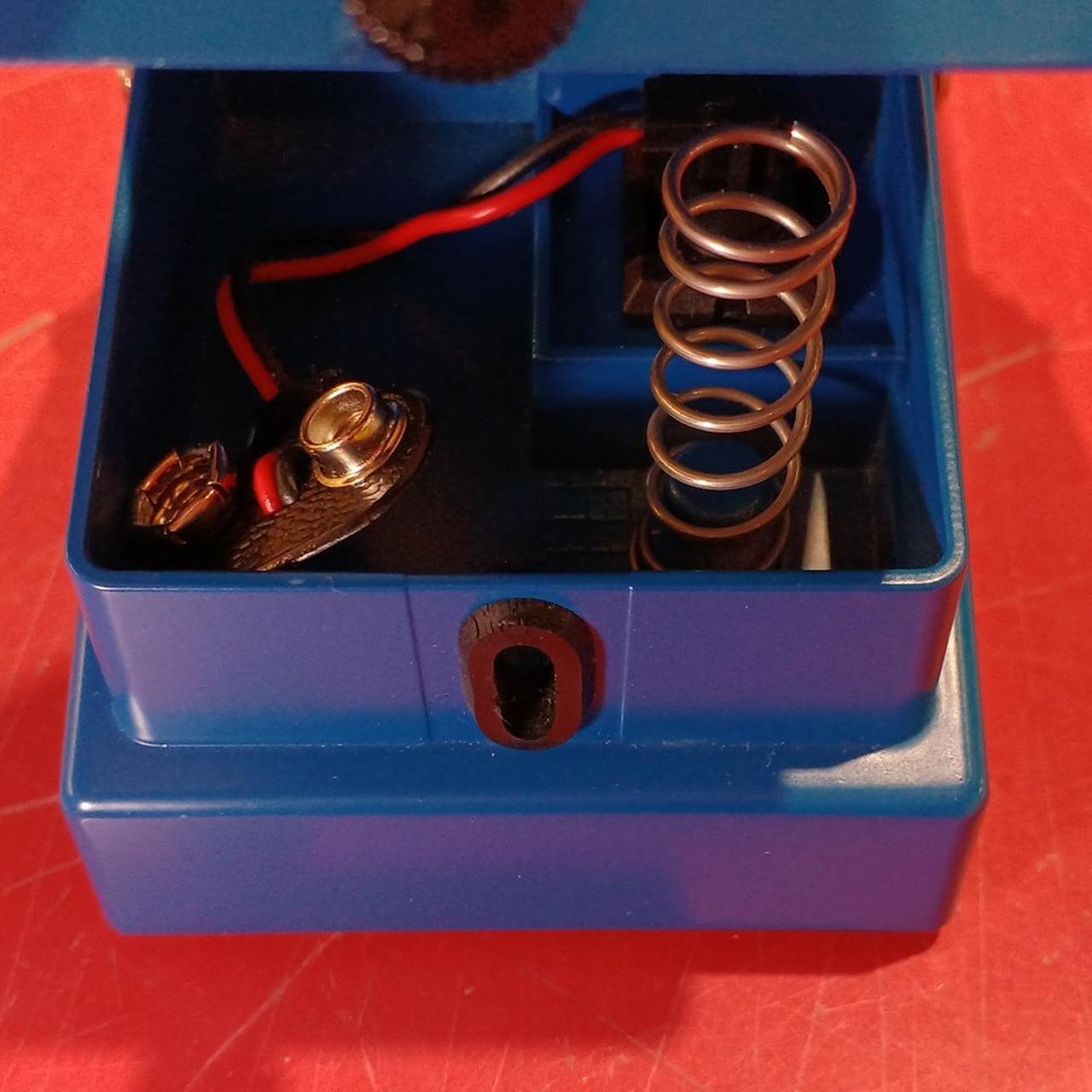 電池ボックス