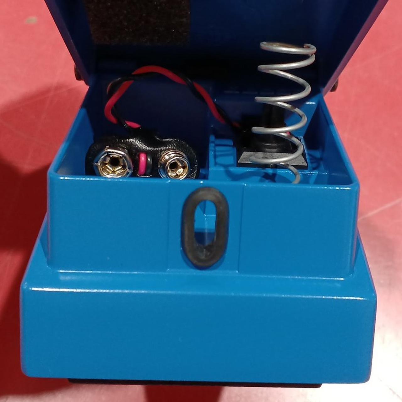 電池ボックス