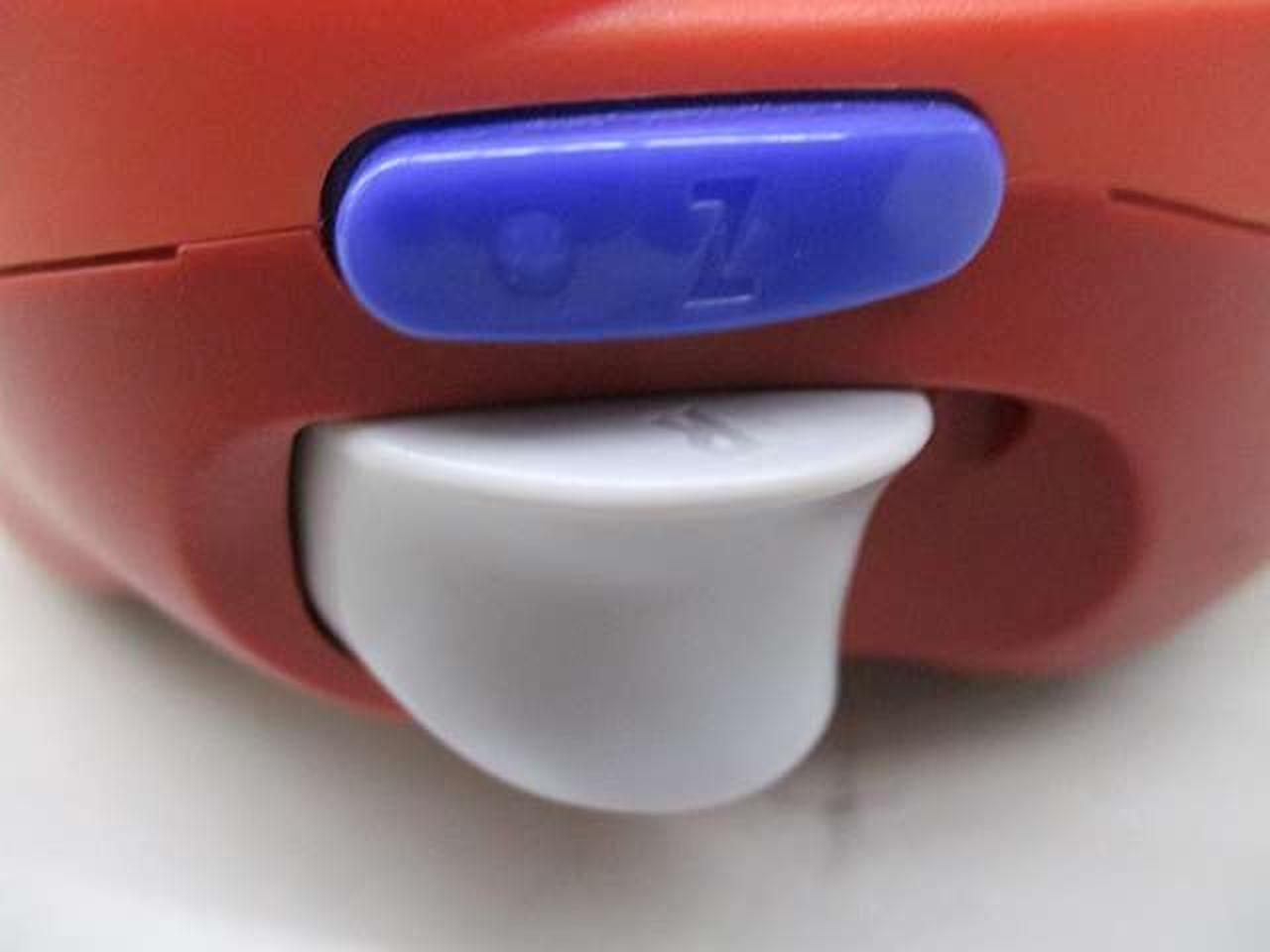 NINTENDO|ワイヤレスコントローラー ウェーブバード シャア専用