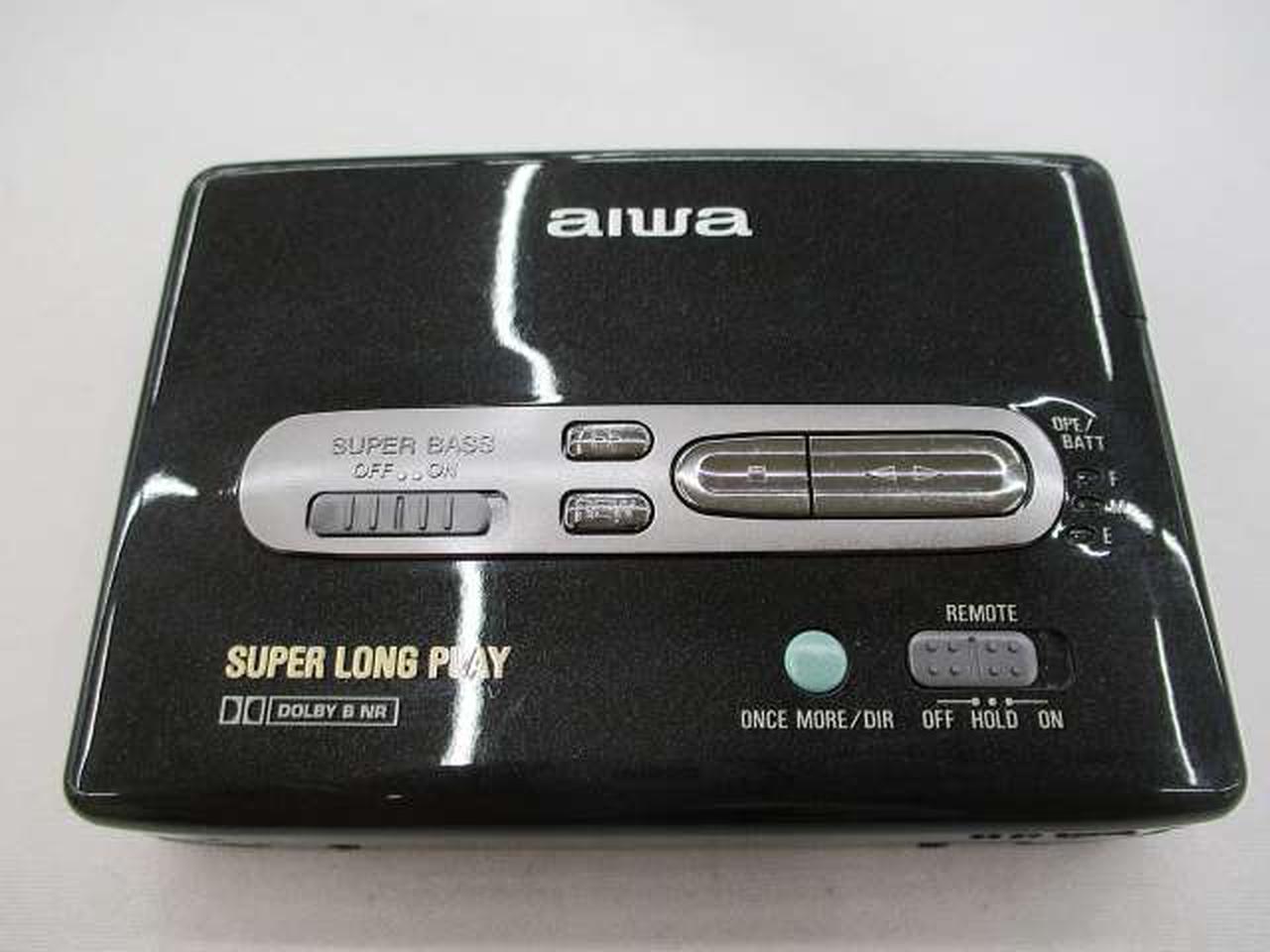 AIWA カセットプレーヤー HS-J20 ジャンク品　アダプター付き AIWA カセットボーイHS-J20 稼働