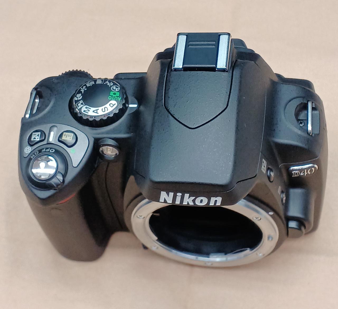 ⭐️美品⭐️ニコン Nikon D40X デジタル一眼レフ カメラ&標準レンズ Amazon.com : Nikon D40x 10.2MP Digital SLR Camera with 18