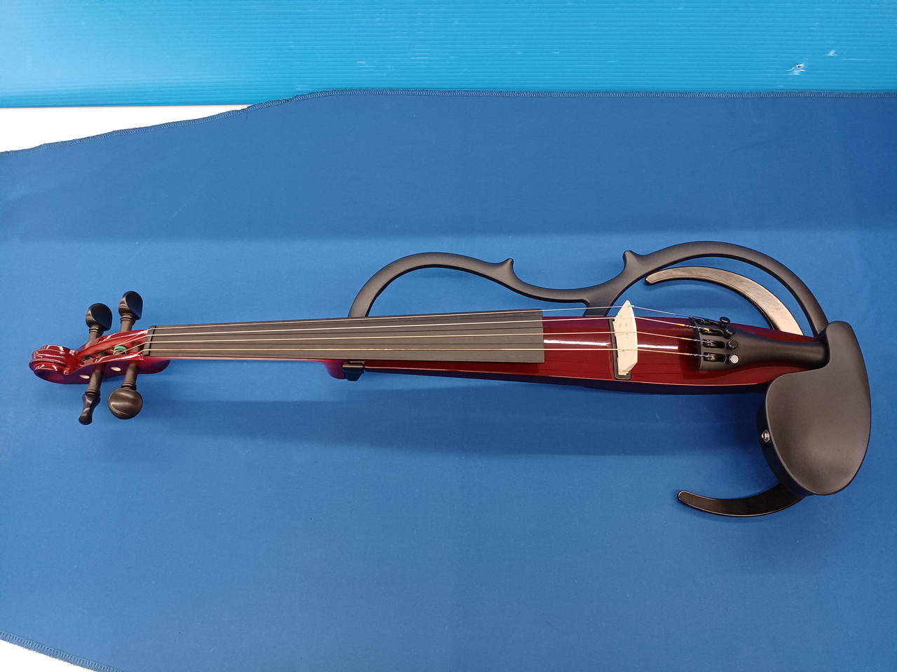 YAMAHAサイレントバイオリン　SV150 ワインレッド YAMAHAサイレントバイオリン SV150 ワインレッド SV150 - Overview