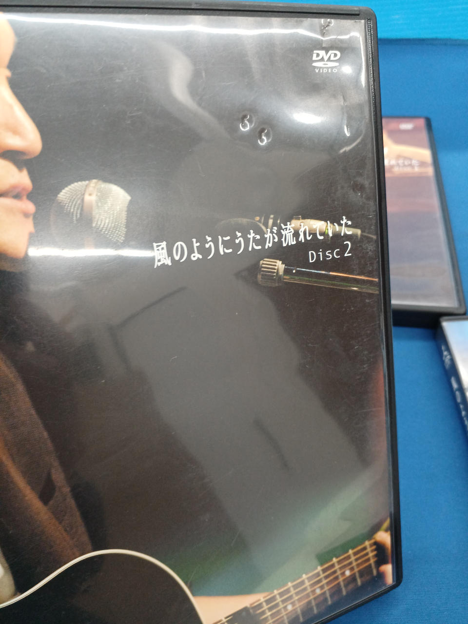 全体的にパッケージスレ、キズあります