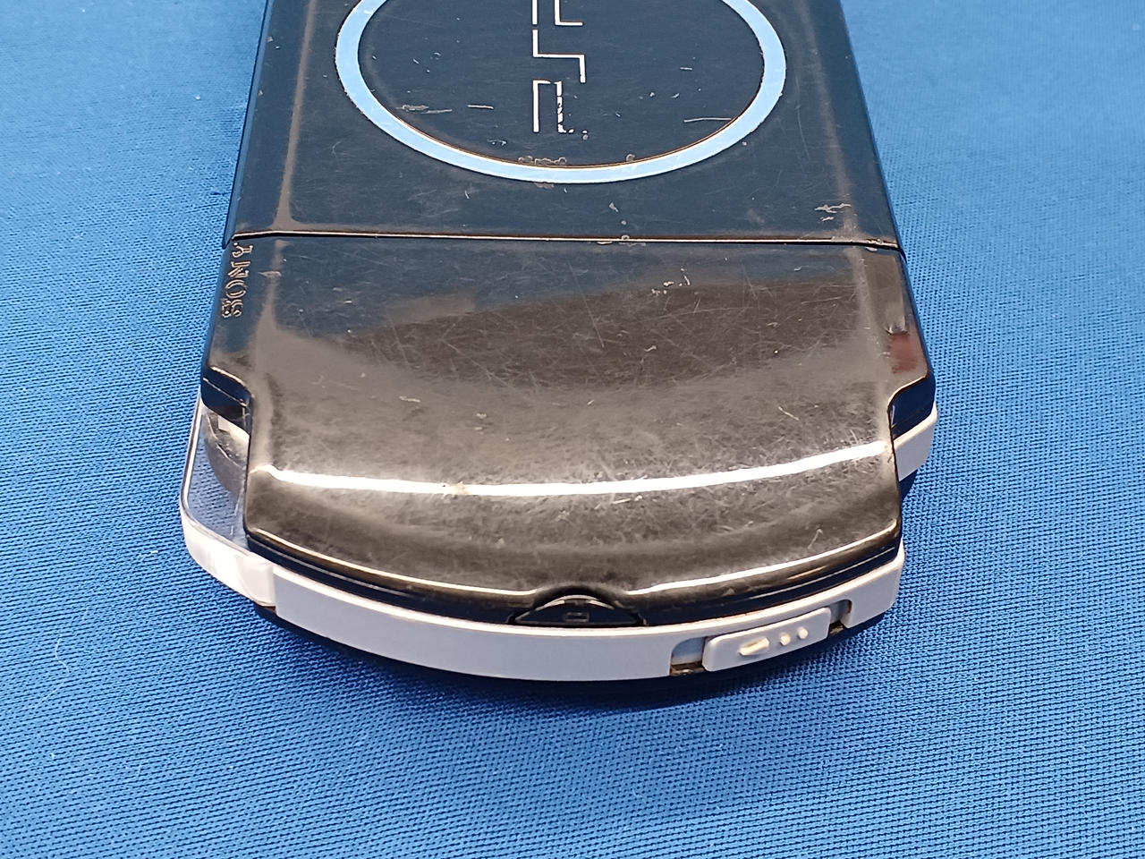 外装にキズあり