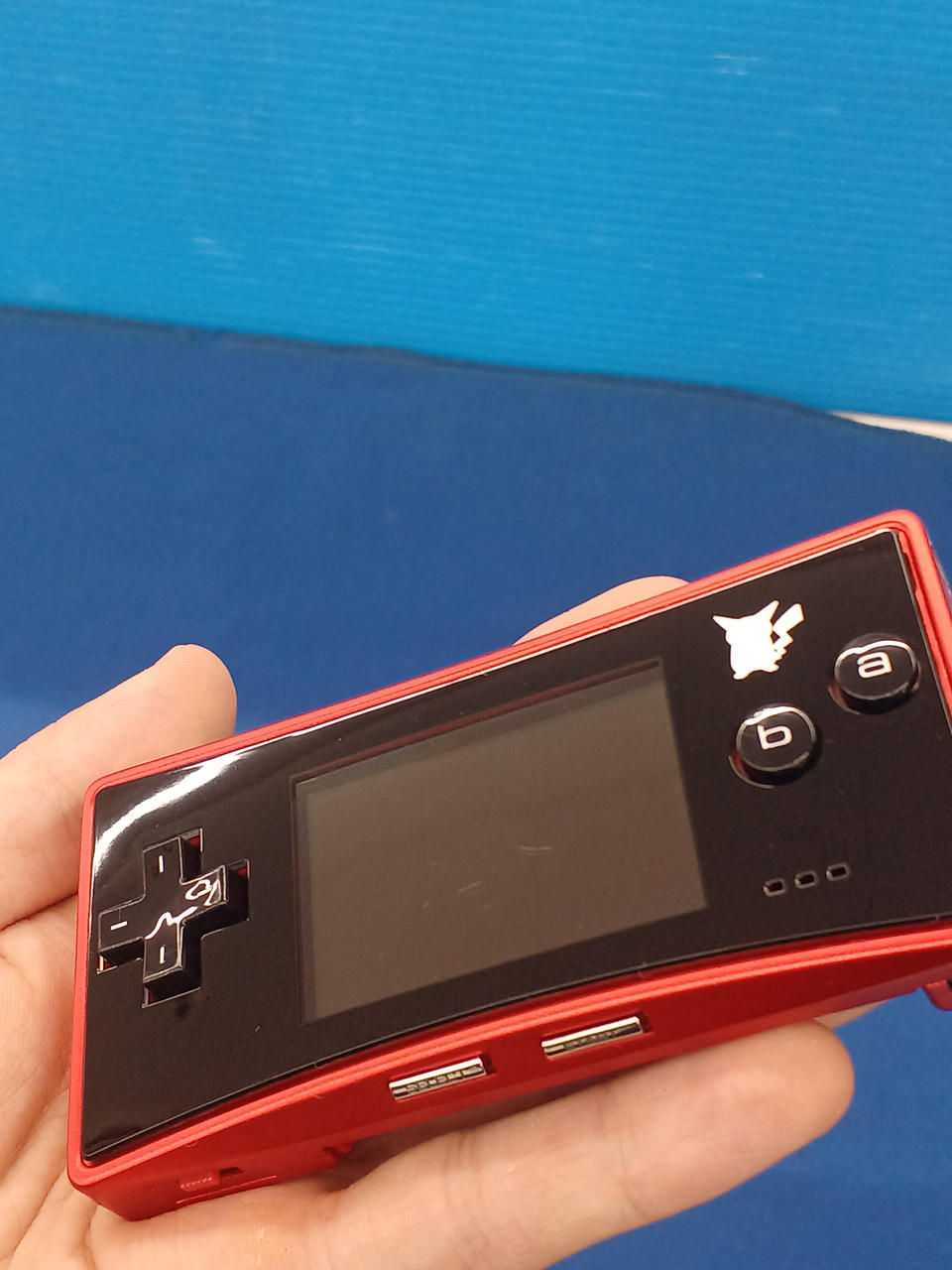 ゲームボーイミクロ　ポケモンバージョン Yahoo!オークション -「ゲームボーイミクロ ポケモン」の落札