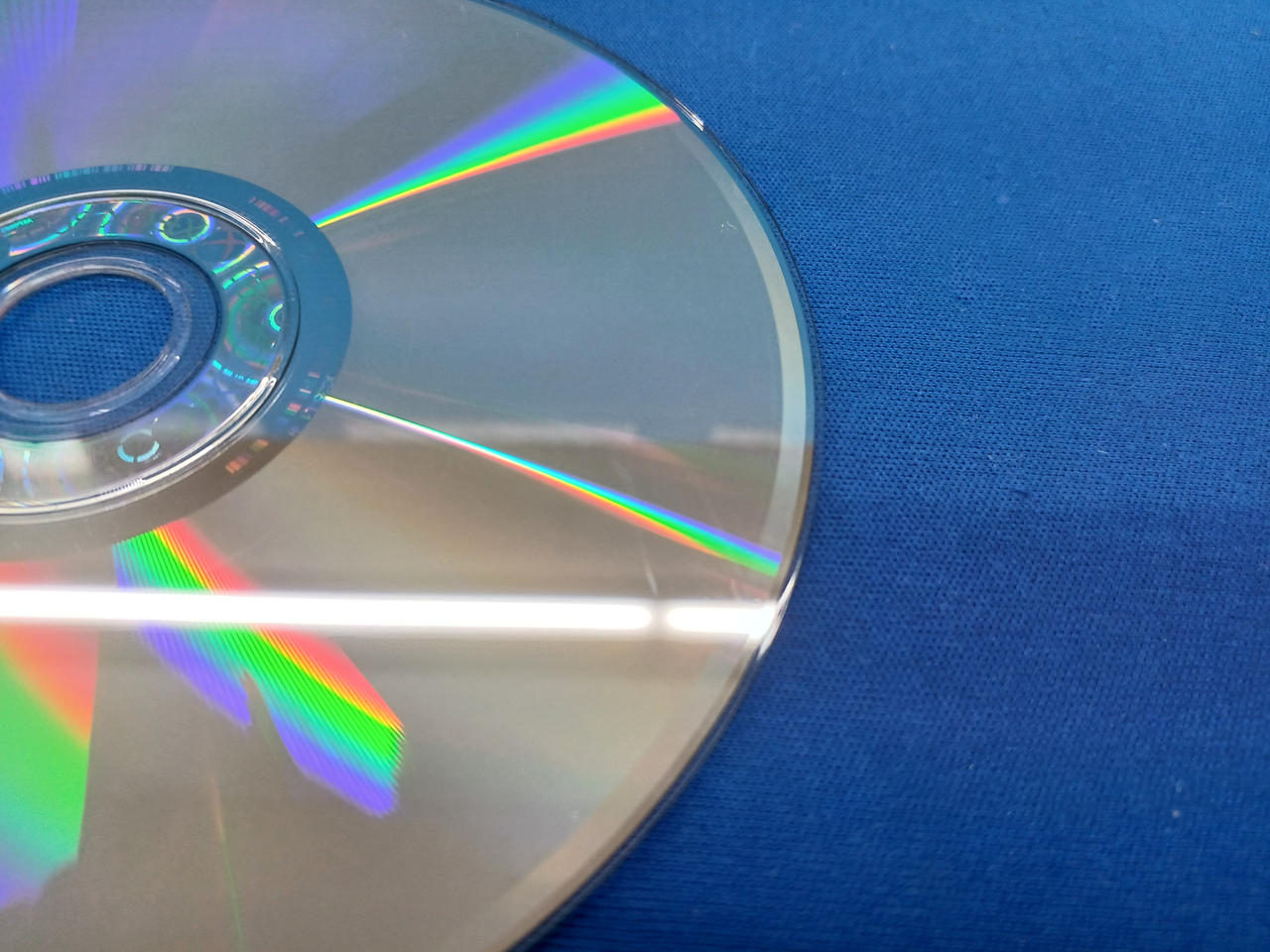 写真中央のディスクにキズあり