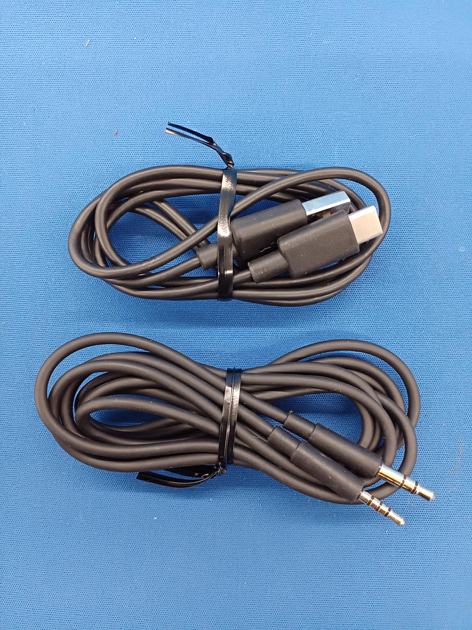 接続ケーブル付き