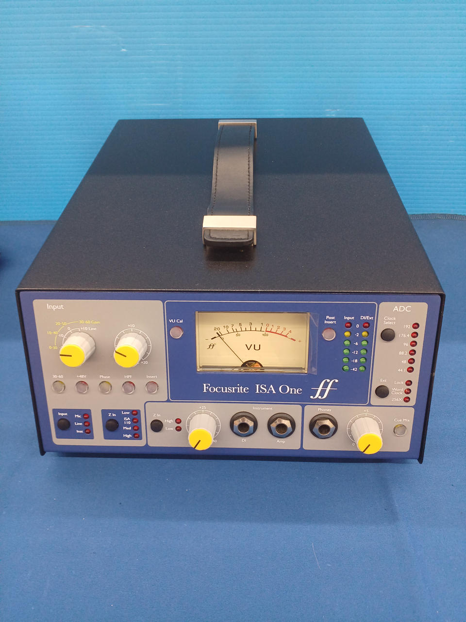 通電OK Focusrite ISA One マイクプリアンプ ハードケース付 Focusrite / ISA ONE ｜ SMITHS Digital Musical Instruments