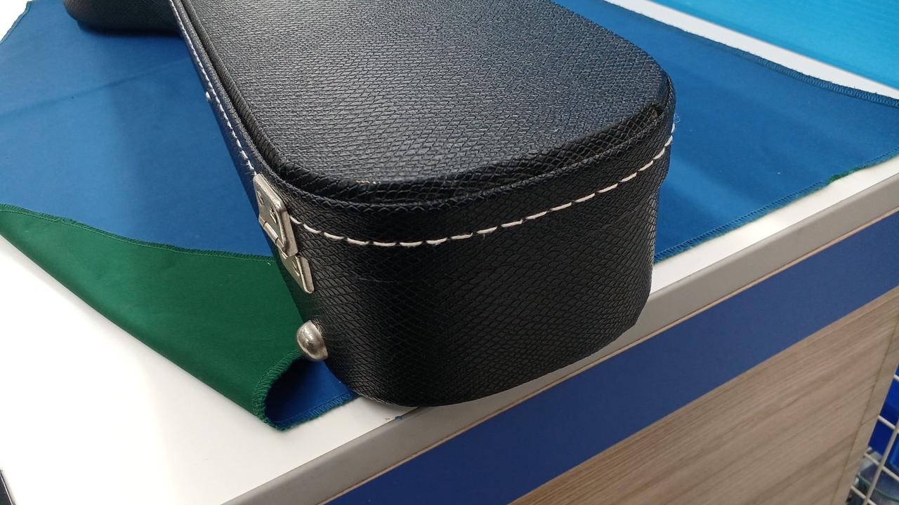 GIBSON|SG用ハードケース|【ハードオフ公式通販】オフモール